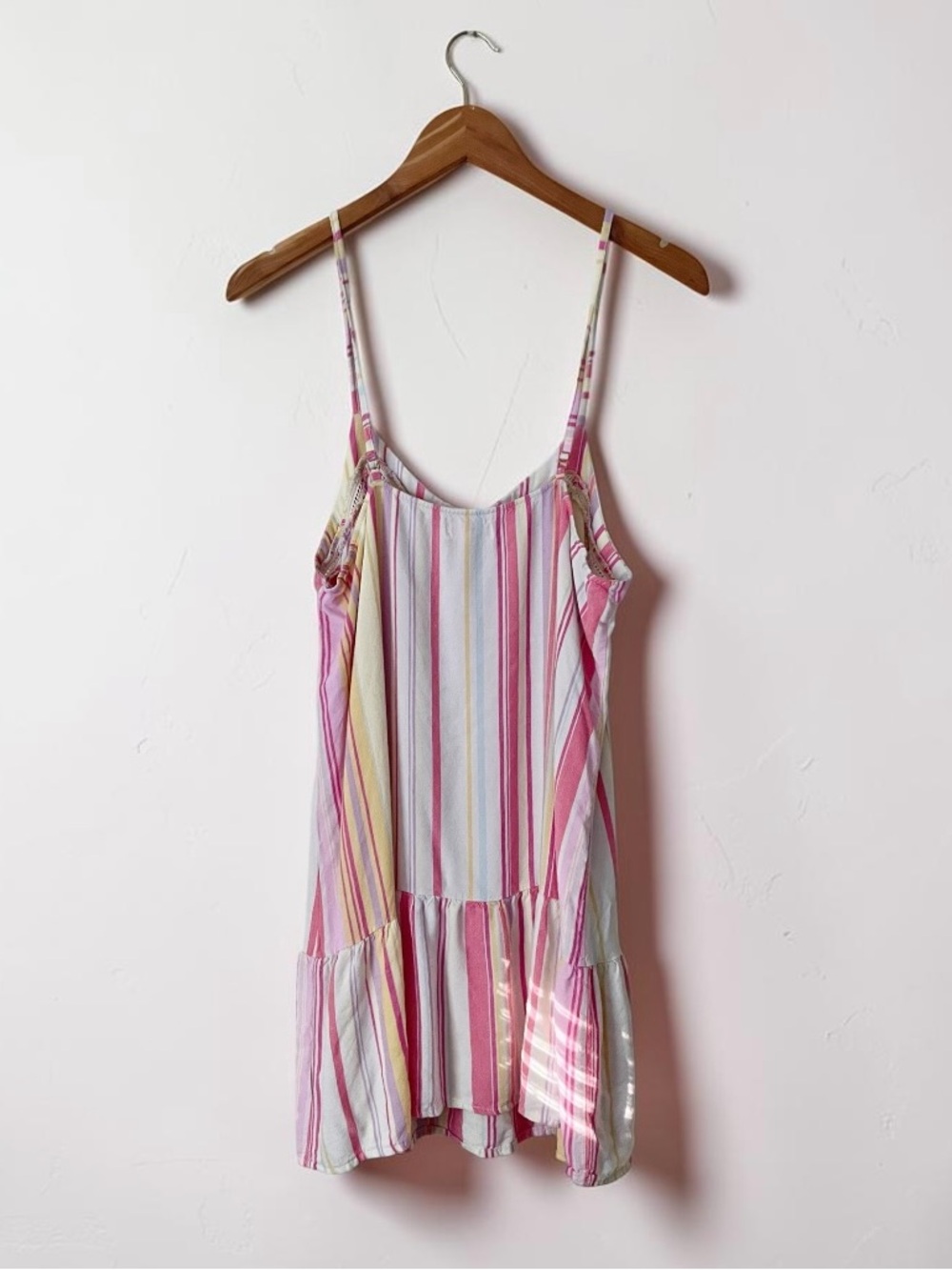 PJ Salvage ‘Staycation’ Mini Shift Ruffle Hem Slip Dress in Pink Stripes, M/L - Picture 8 of 10